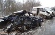 ДТП у Криму: двоє людей загинуло, троє травмовані (фото)
