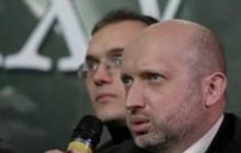 Турчинов говорит, что похоронный марш коалиции играть рановато