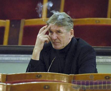 На репетиции спектакля «Пролетая над гнездом кукушки» во время гастролей театра «Ленком» в Киеве, 9 марта 2007 г.