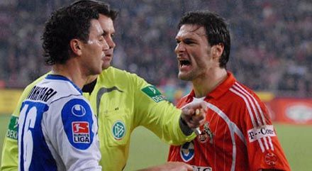 34-летнего футболиста из Кельна забрали служить в турецкую армию