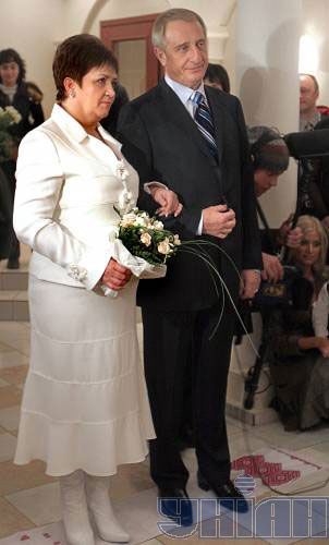 На своєму весіллі Семенюк буквально світилася (фоторепортаж)