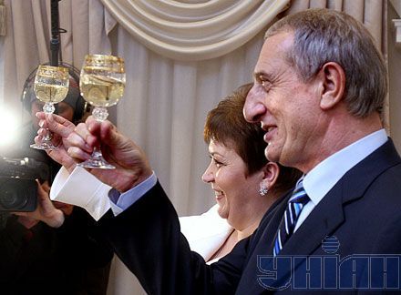 На своєму весіллі Семенюк буквально світилася (фоторепортаж)