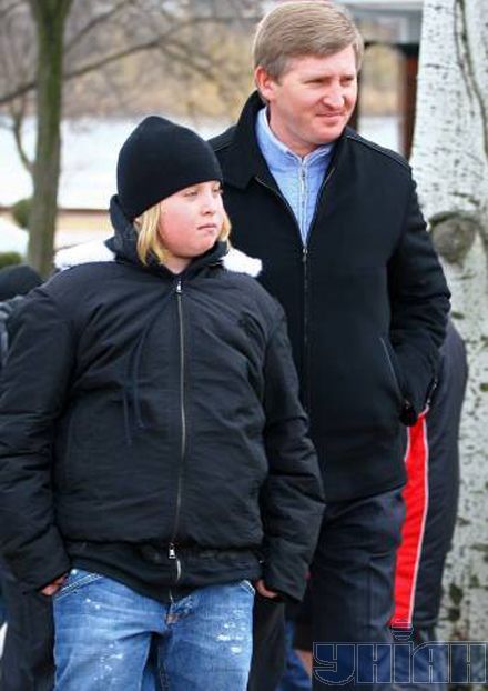 Ахметов привів на тренування майбутнього власника ”Шахтаря” (фоторепортаж)