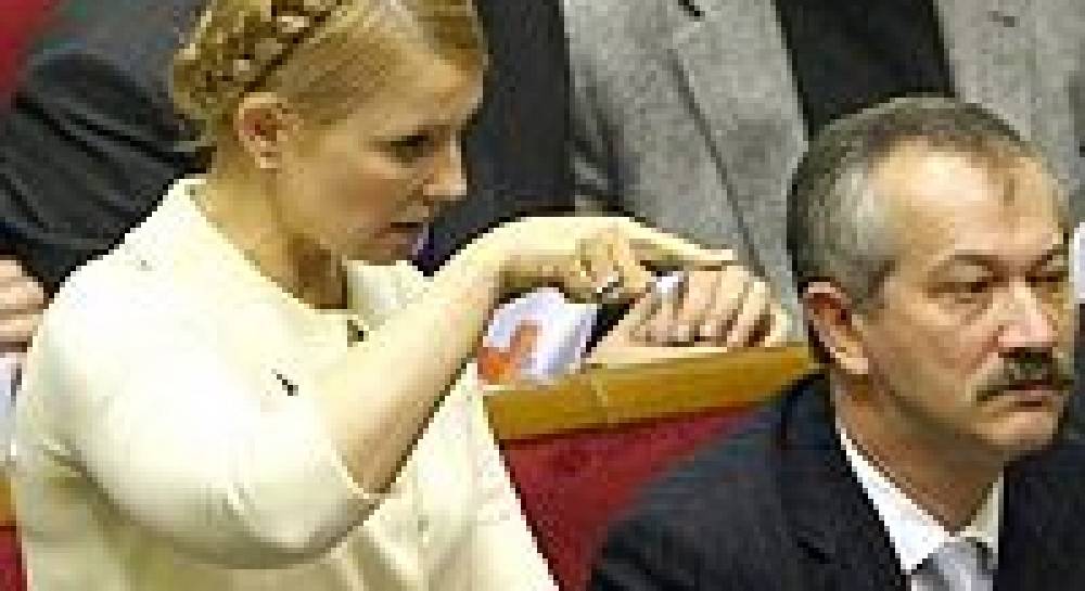 Правительство Тимошенко собирается забросать инфляцию шапками?