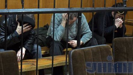 Обвиняемые в убийстве Георгия Гонгадзе: Александр Попович, Николай Протасов и Валерий Костенко 