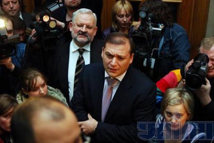 Как Добкин и Кернес с ”Альфой” воевали (фоторепортаж)