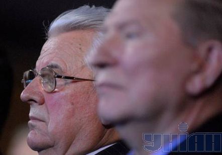 Кравчук і Кучма на церемонії ”Людина року” (фото)