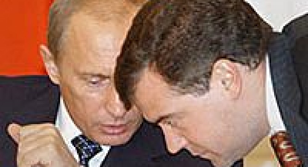 Чи повісить Путін портрет Медвєдєва у своєму кабінеті?