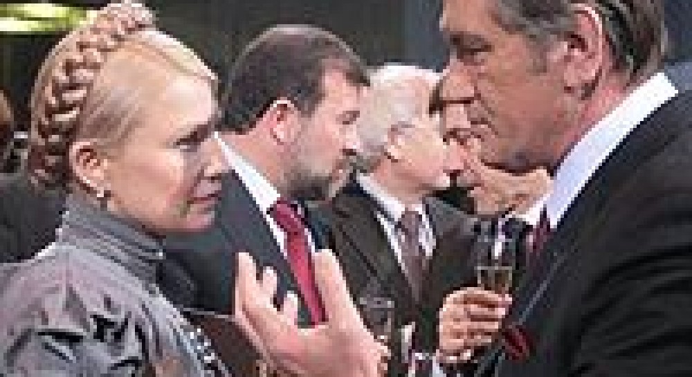«Відкрите листування» Ющенка і Тимошенко переросло на сперечання