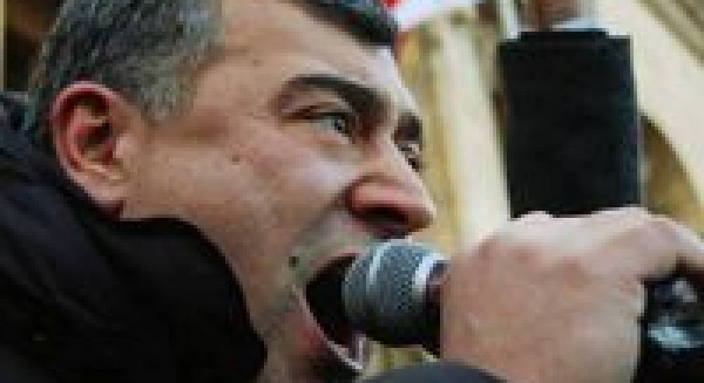Головний грузинський опозиціонер Гачечиладзе: хоча Ющенко і кум Саакашвілі, але думає він по-іншому