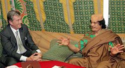 Виктор Ющенко и Муаммар Каддафи