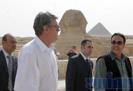 Ющенко зазирнув в очі мумії (фоторепортаж)