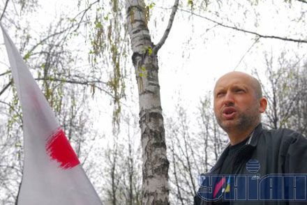 Турчинов рассказал, почему кажется, что у Турчинов рассказал, почему кажется, что у