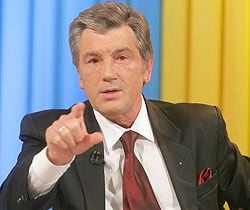 Виктор Ющенко во время ежеквартальной пресс-конференции. Киев, 24 апреля