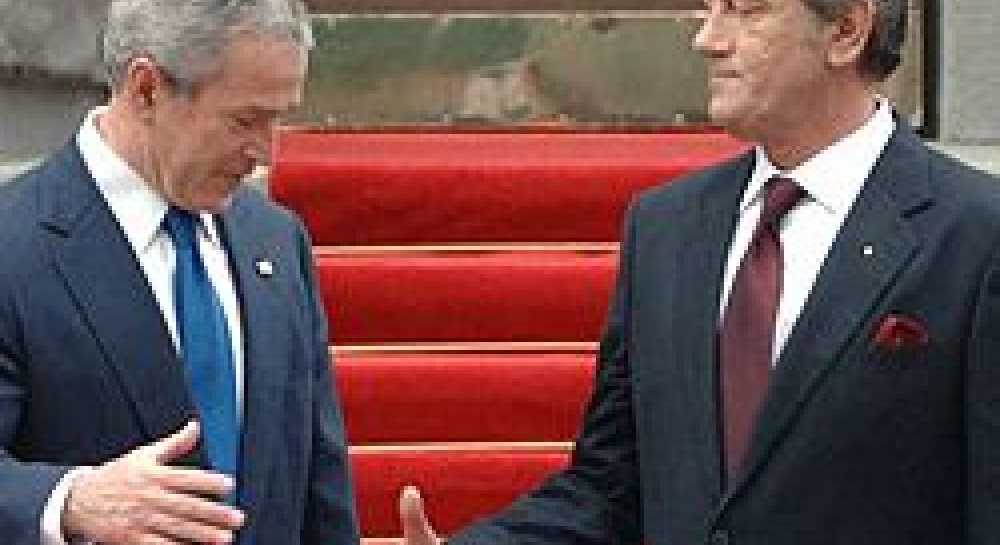 The US`s contribution to Ukraine`s economic development is positive