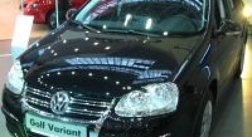 Стартував Перший східно-український автосалон (фоторепортаж)