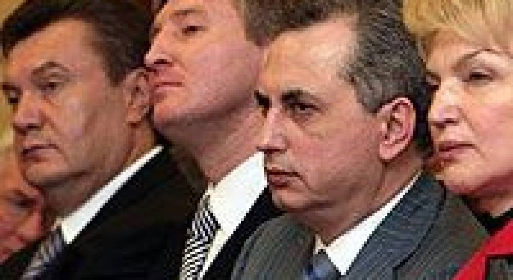 Партия регионов: Если БЮТ скажет «надо», мы ответим – «есть»
