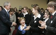 Президент США советует детям контролировать правительство Тимошенко