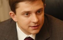 Довгий: мені у МВС натякнули, що буду ходити, доки не відчеплюся від Луценка