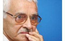 Сверстюк: пруться в міністри освіти ті, чия мораль нижче коров’ячої