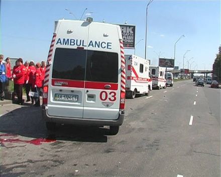 ДТП біля мосту Метро: двоє людей загинули, серед поранених є громадянка Індії (фото)