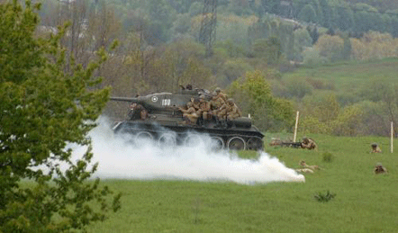 Битва на Ельбі відбулася під Києвом (фоторепортаж)