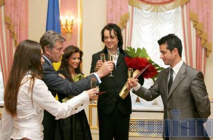 Ющенко зробив Кіркорова і Ані Лорак народними (додані фото)