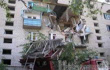 У жилому будинку в Ізюмі стався вибух (фоторепортаж)