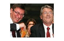 Юрій Луценко вирішив плюнути на Папу?