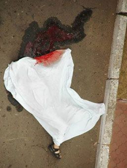 Злодій розбився насмерть, впавши з будинку (фоторепортаж)