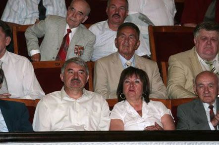 Лидеры Прогрессивной социалистической партии Украины (ПСПУ) Владимир Марченко и Наталья Витренко