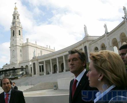 Ющенко відкриває вулицю України в Лісабоні (фото)