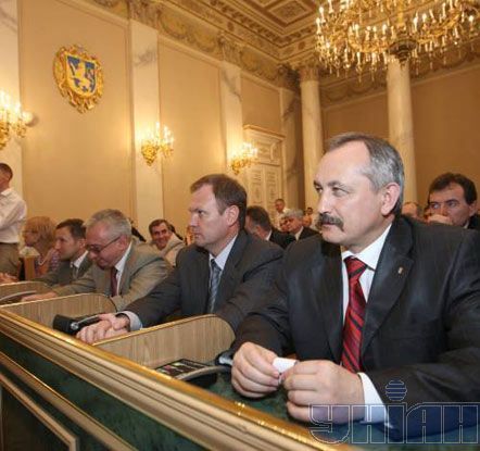 Міністр регіонального розвитку і будівництва України Василь Куйбіда, міністр з надзвичайних ситуацій Володимир Шандра на нараді у Львівській облдержадміністрації