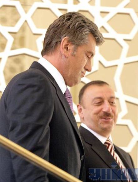 Виктор Ющенко и Ильхам Алиев (4 фото)