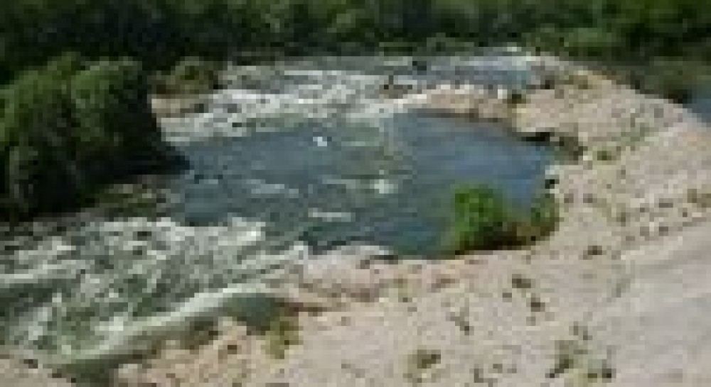 Природні дива Миколаївщини: сплавитися на катамарані і поніжитися в природному джакузі