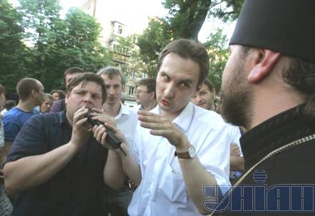 Протистояння прибічників і противників будівництва храму в Києві (фото)