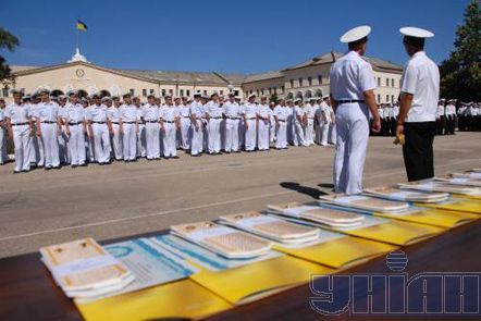Выпуск лейтенантов в Военно-морском институте (фото)