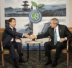 Bush: Russia`s new president is `smart guy`