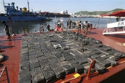 Мексиканцы захватили подлодку, полную кокаина (фото)