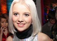 Міка Ньютон