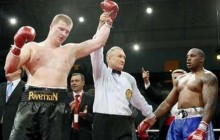 Російський боксер Повєткін відсудив 4,3 мільйона доларів у чемпіона світу Вайлдера