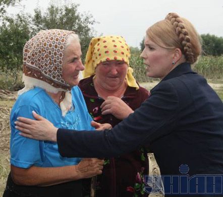 Тимошенко і Турчинов у селах Буковини та на Калинівському ринку (фото)