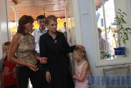 Юлія Тимошенко в с. Черепківка Глибоцького району Чернівецької обл.