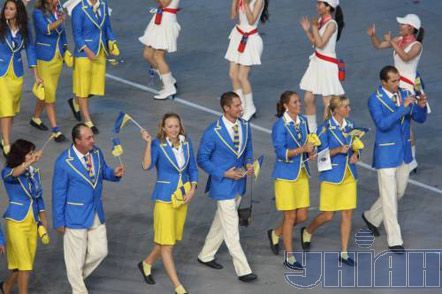 Команда Украины на открытии Олимпийских Игр (5 фото)
