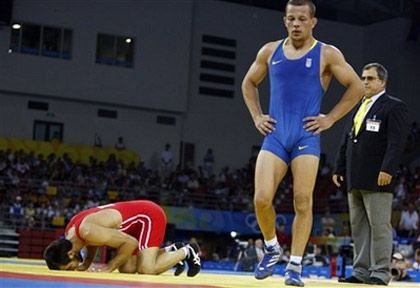 Схватка окончена.