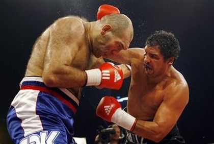 Николаю Валуеву присудили титул чемпиона мира (добавлены фото)