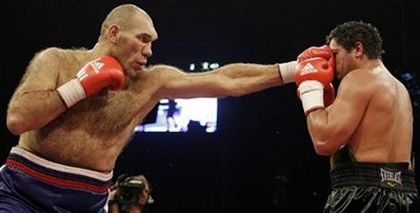 Николаю Валуеву присудили титул чемпиона мира (добавлены фото)