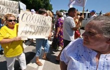 Водії побилися з пікетувальниками на трасі Сімферополь - Ялта (фото)