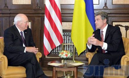 Ющенко, Тимошенко і Річард Чейні (фоторепортаж)