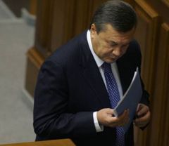 Виктор Янукович на заседании Верховной Рады Украины. Киев, 16 сентября